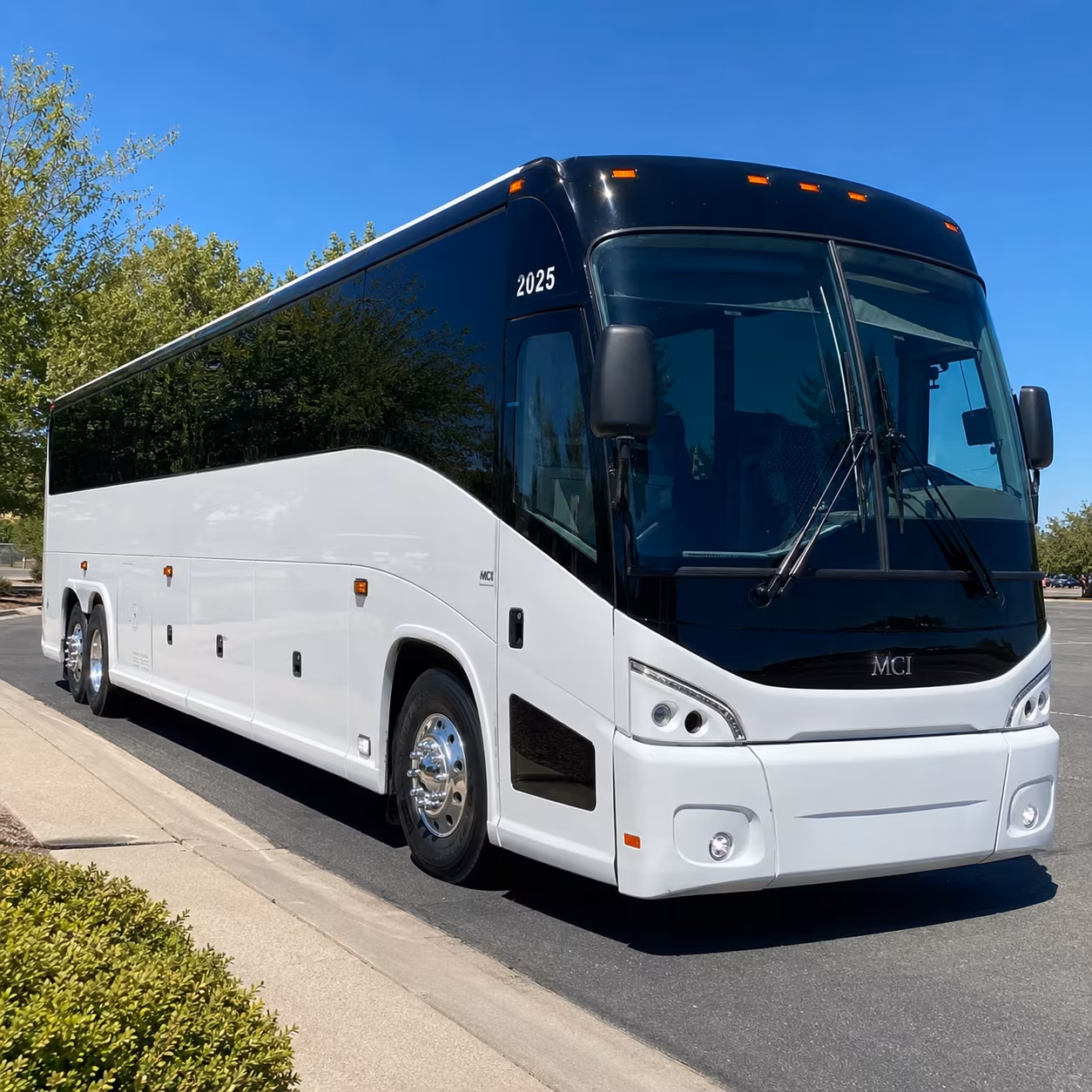 corporate shuttle buses along the us 101 corridor between thousand oaks and los angeles