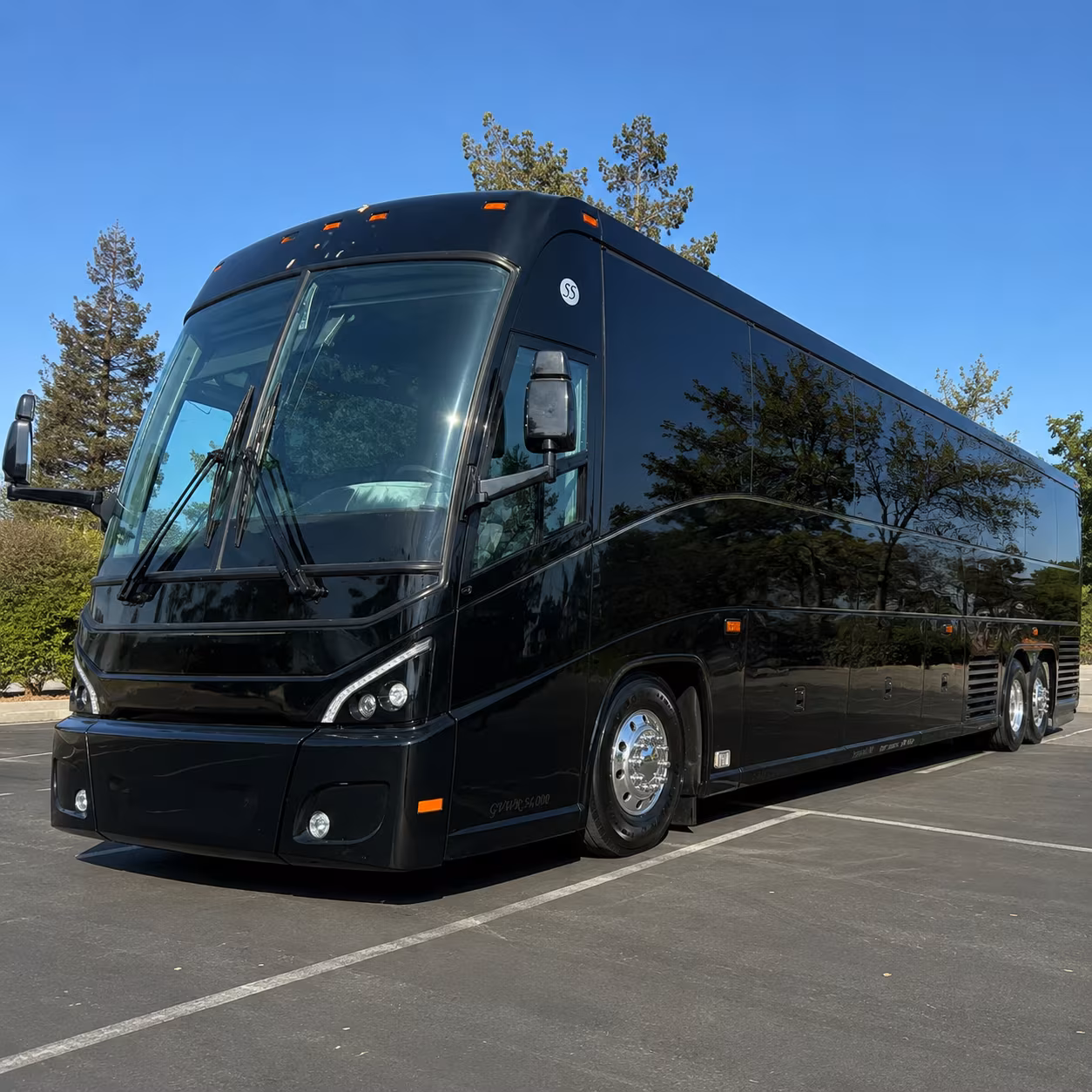 thousand oaks charter bus services exterior